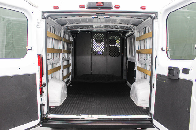 Used 2025 RAM ProMaster 2500 FWD image 8