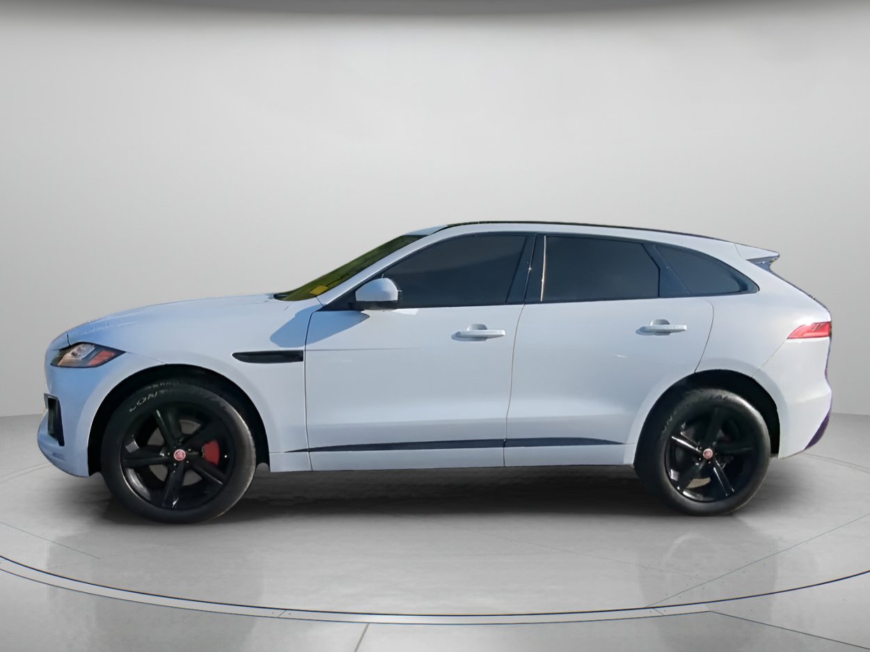 Used 2019 Jaguar F-PACE S image 11