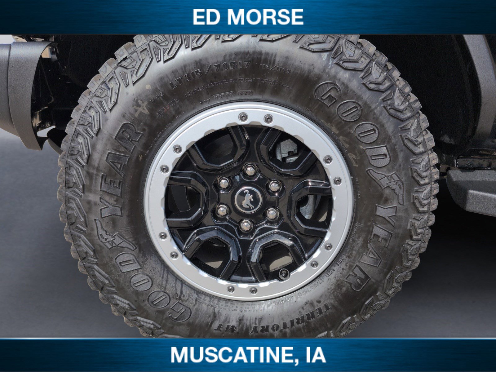 Certified 2024 Ford Bronco Black Diamond w/ Sasquatch Package image 14