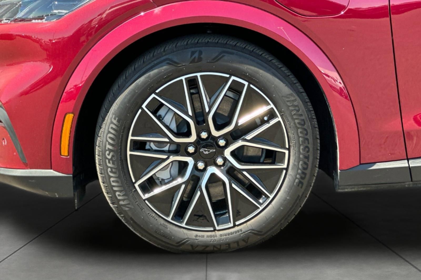 Certified 2025 Ford Mustang Mach-E Premium RWD image 30
