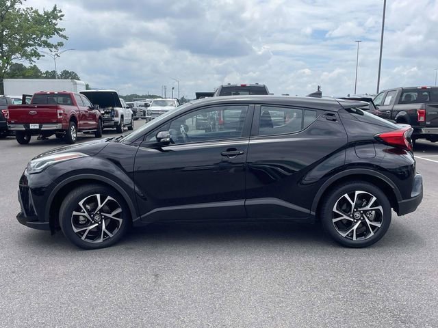Used 2022 Toyota C-HR XLE FWD image 7
