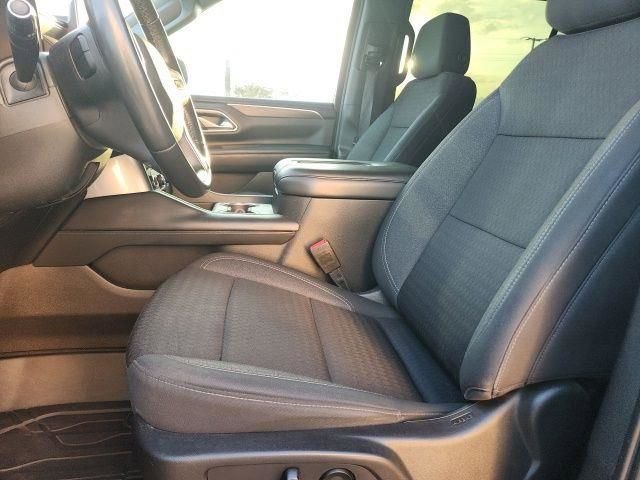 Used 2021 Chevrolet Suburban LS image 26