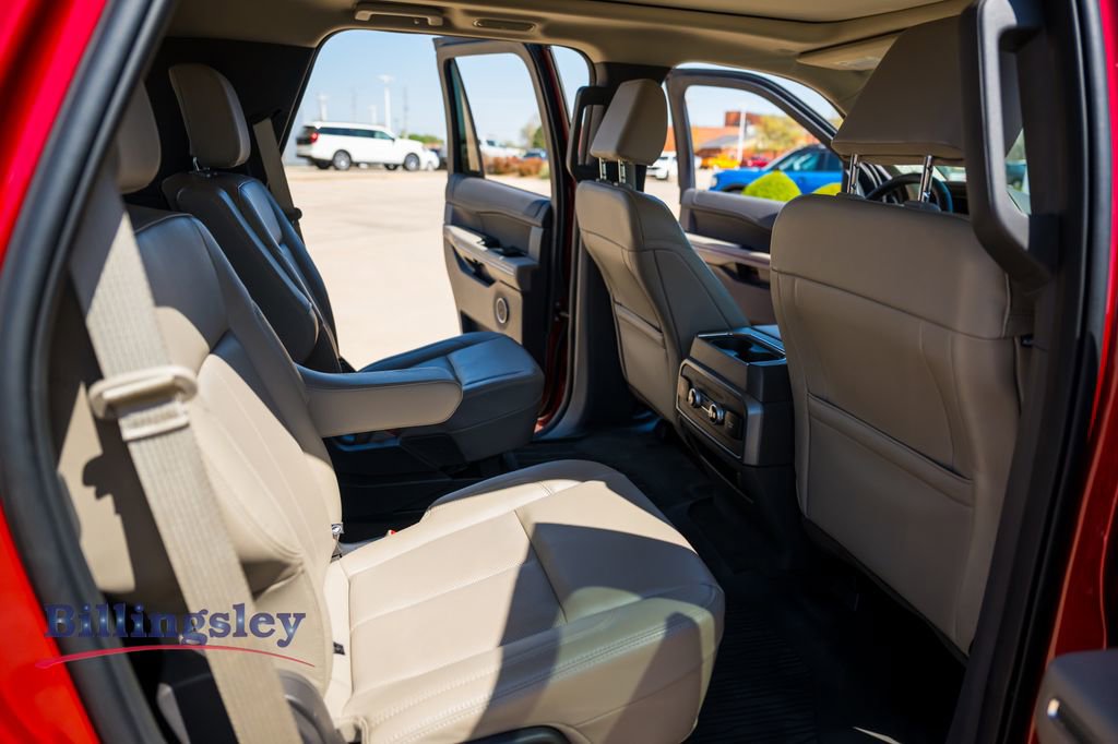 Certified 2021 Ford Expedition XLT image 14