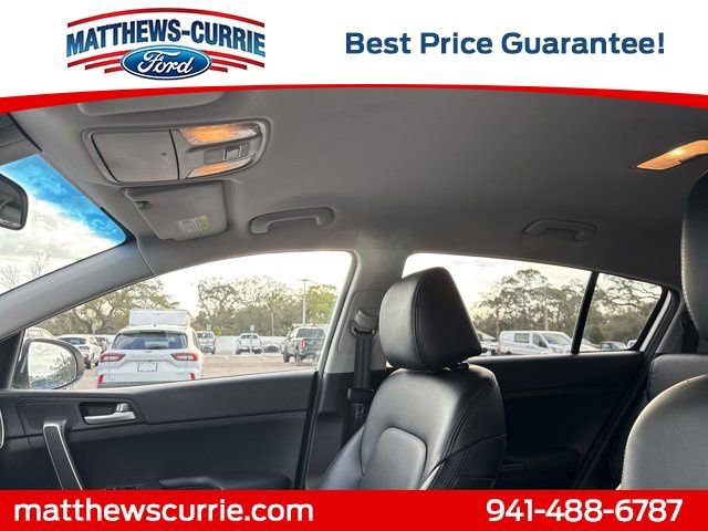 Used 2021 Kia Sportage LX image 11