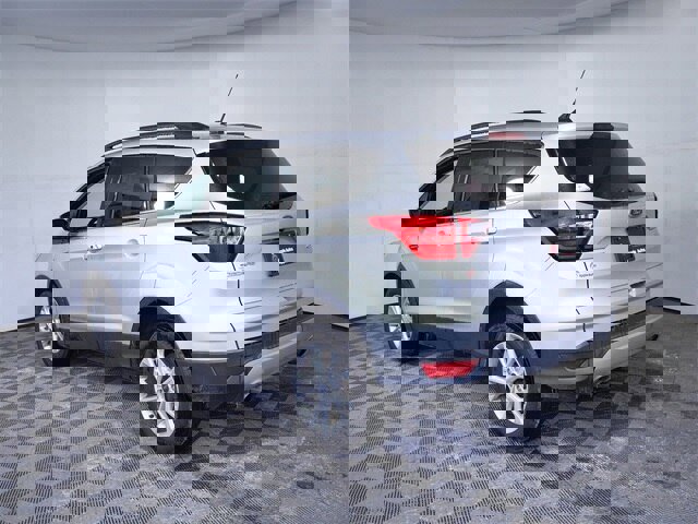 Certified 2019 Ford Escape SEL image 2