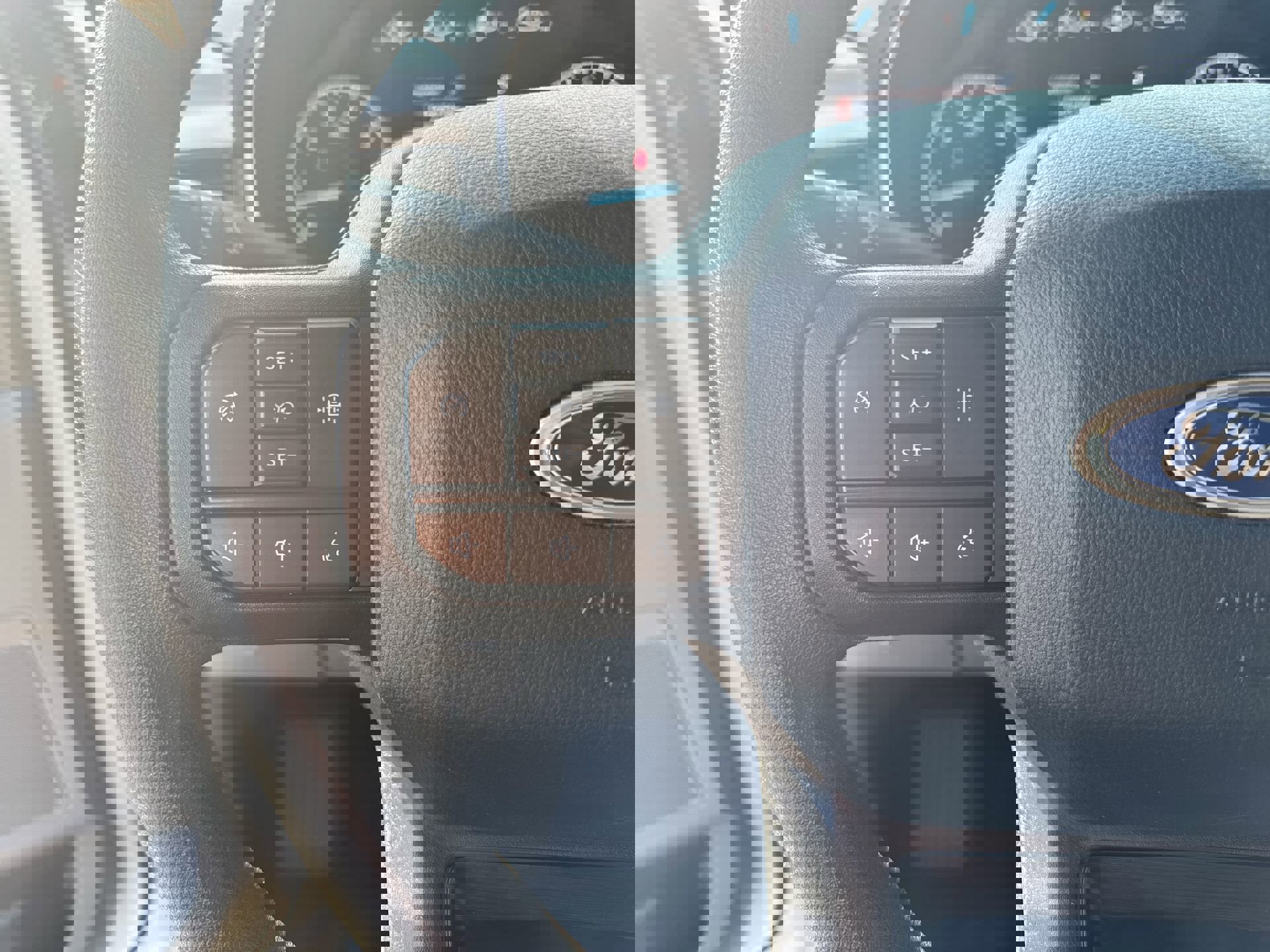 Certified 2023 Ford F150 XLT image 32