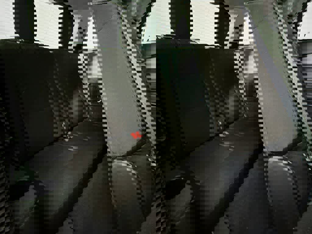 Certified 2024 Ford Explorer XLT image 30