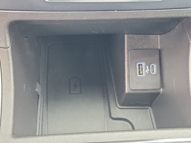 Certified 2023 Ford Edge ST-Line image 23