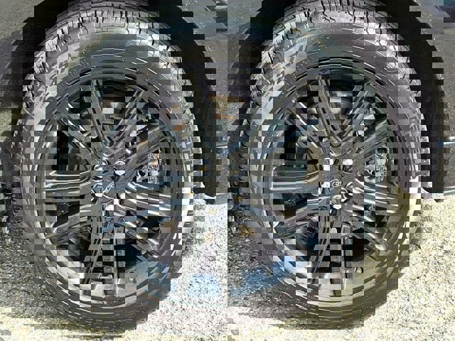 Certified 2024 Ford Edge ST-Line image 30