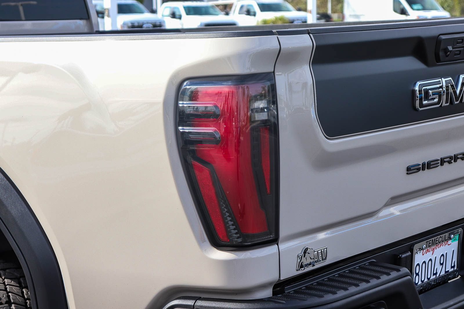 Used 2026 GMC Sierra 2500 AT4X w/ AT4X AEV Edition AWD/4WD image 7