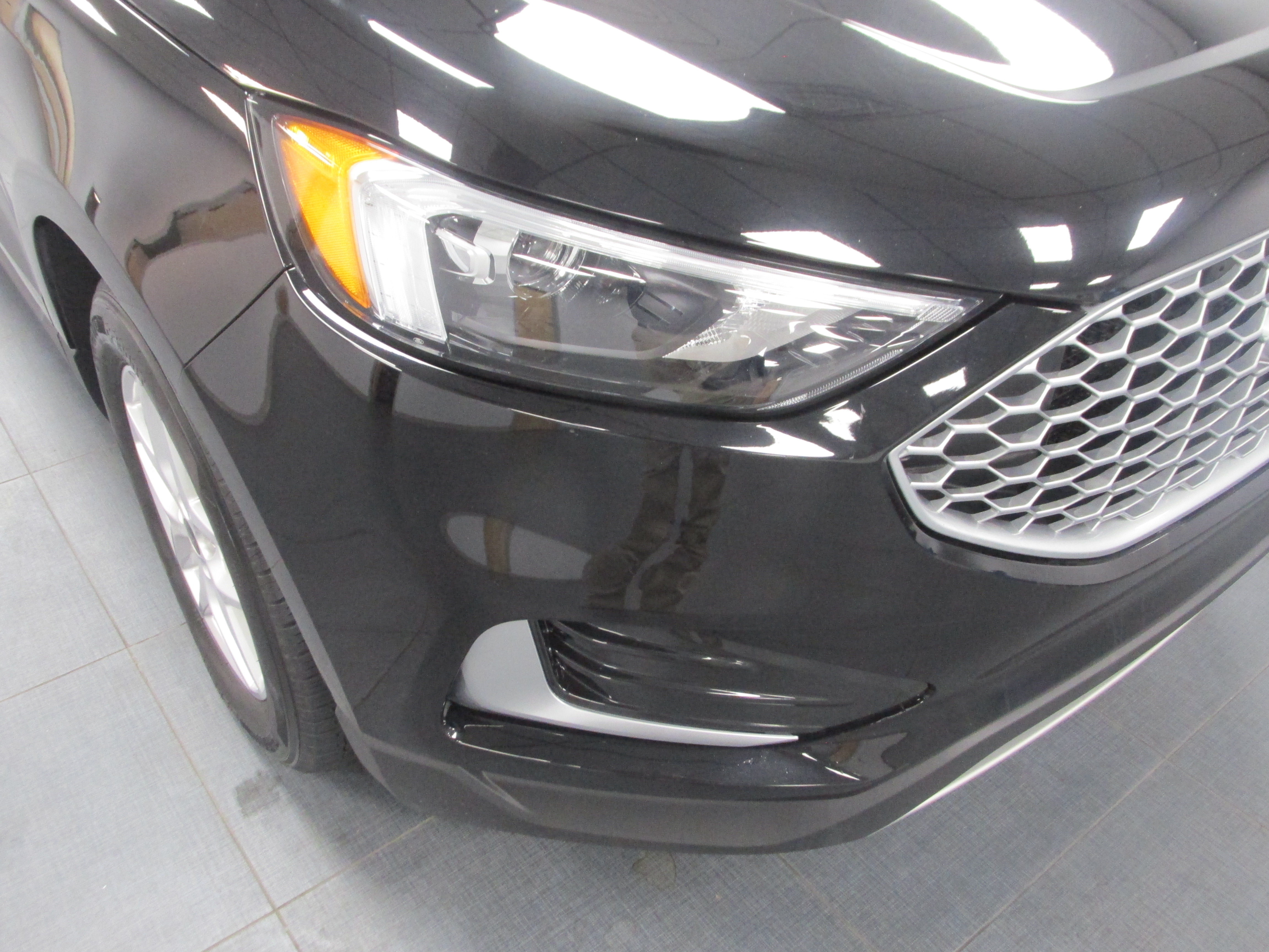 Certified 2024 Ford Edge SEL AWD/4WD image 10
