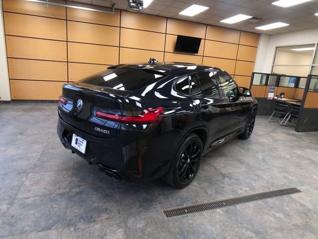 Used 2022 BMW X4 M40i image 5