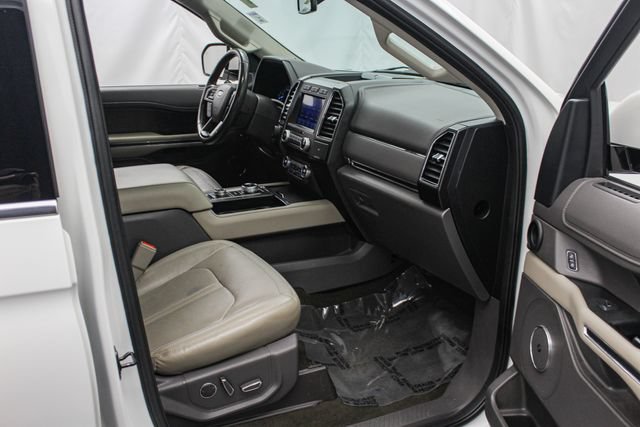 Certified 2020 Ford Expedition Limited w/ Special Edition Package AWD/4WD image 23