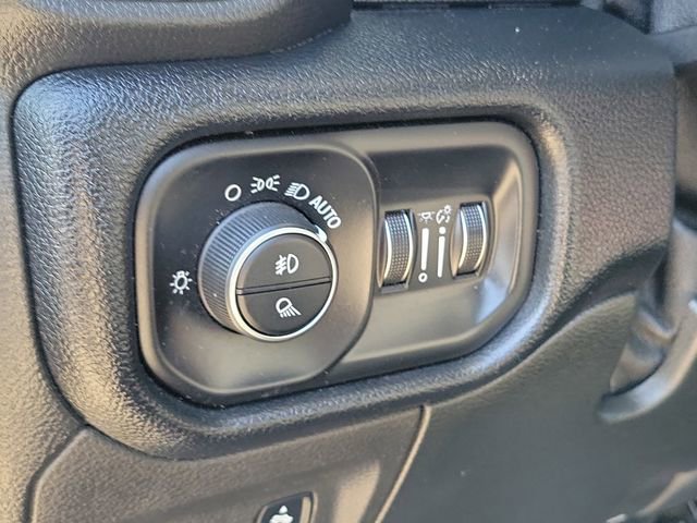 Used 2019 RAM 1500 Big Horn AWD/4WD image 22