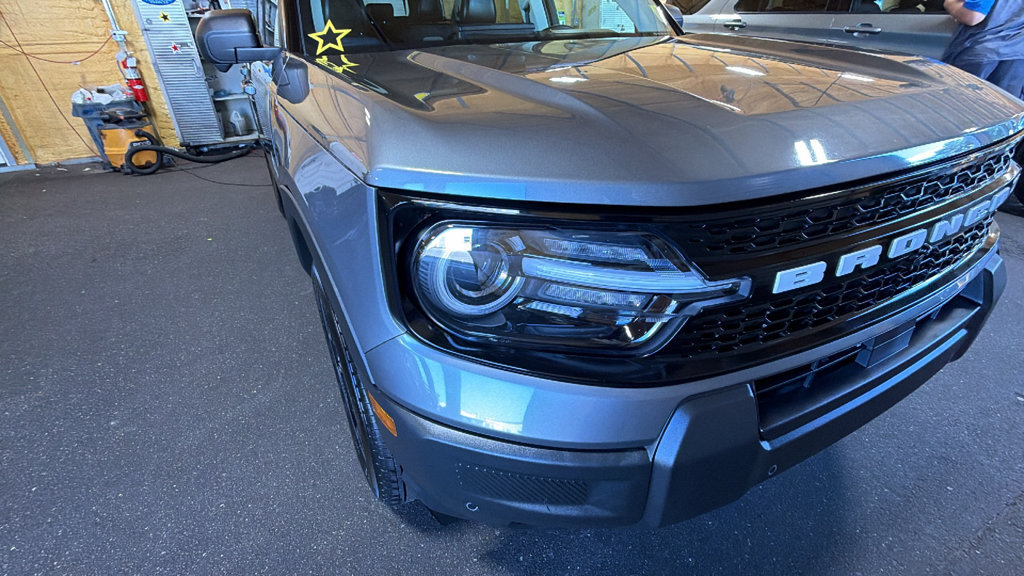Certified 2025 Ford Bronco Sport Outer Banks w/ Outer Banks Tech Package+ AWD/4WD image 9