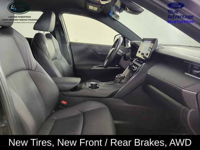 Used 2021 Toyota Venza XLE w/ Softex Package AWD/4WD image 18
