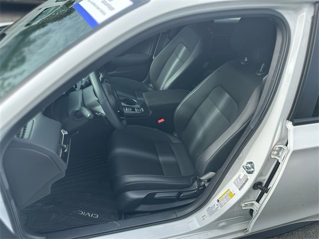Used 2025 Honda Civic Sport image 12