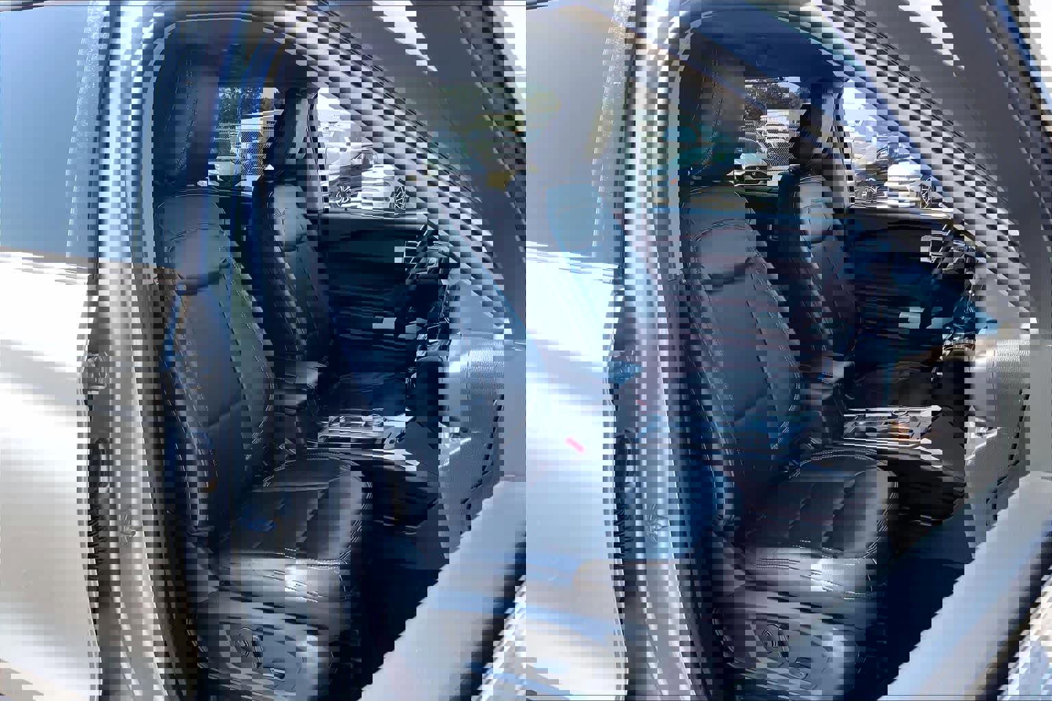 Certified 2023 Ford Explorer Limited image 11