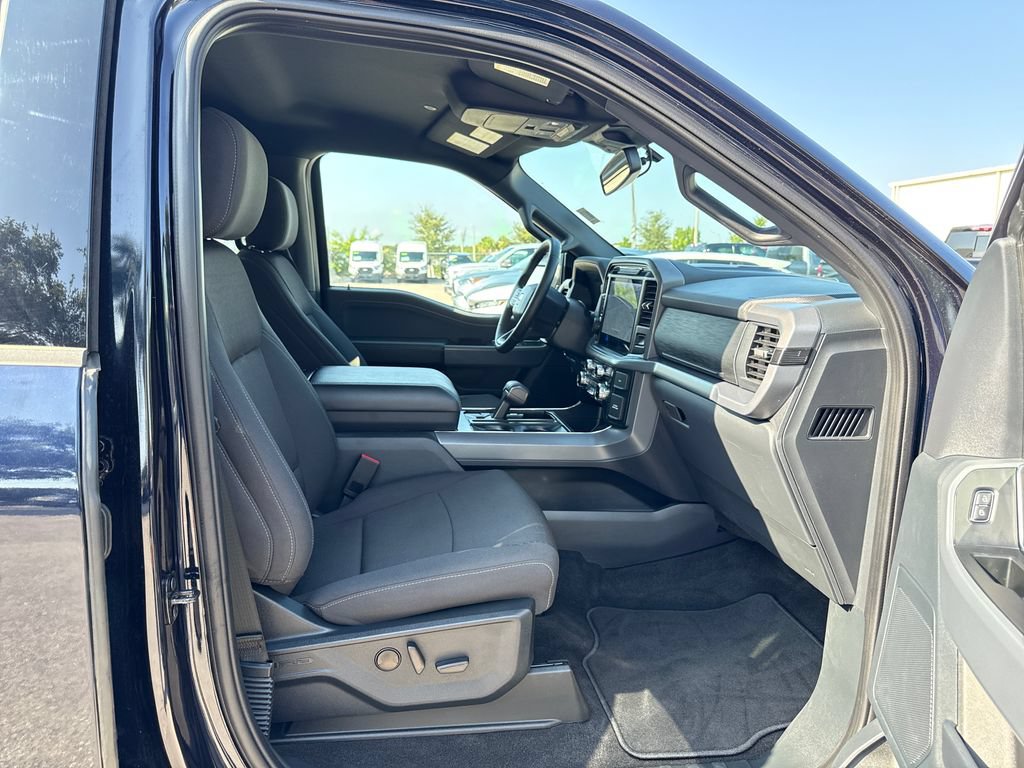 Certified 2025 Ford F150 XLT w/ Equipment Group 302A MID AWD/4WD image 30