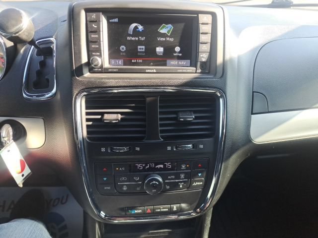 Used 2017 Dodge Grand Caravan GT FWD image 16