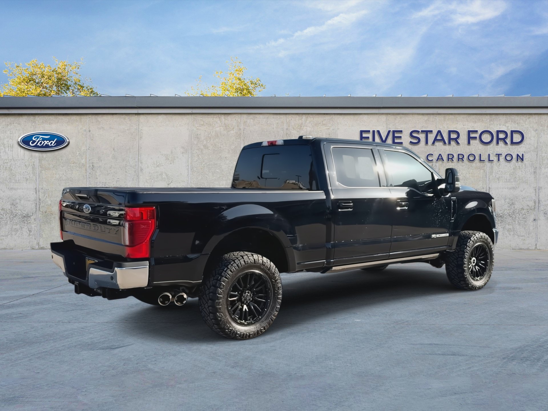 Certified 2022 Ford F250 Lariat w/ Lariat Ultimate Package AWD/4WD image 2