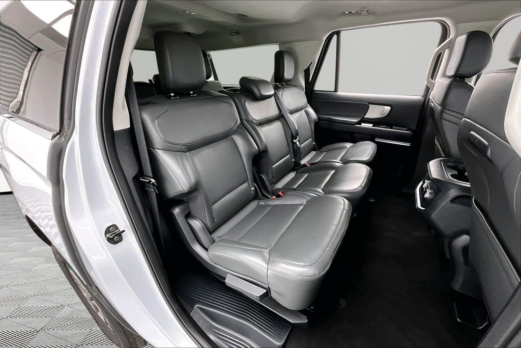 Certified 2026 Ford Expedition Max Active AWD/4WD image 26