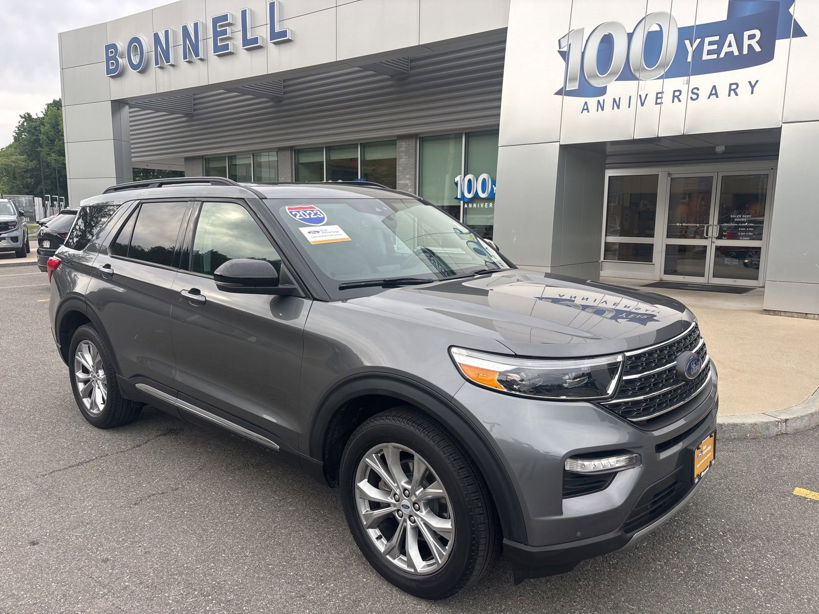 Certified 2023 Ford Explorer XLT w/ Equipment Group 202A AWD/4WD video 1