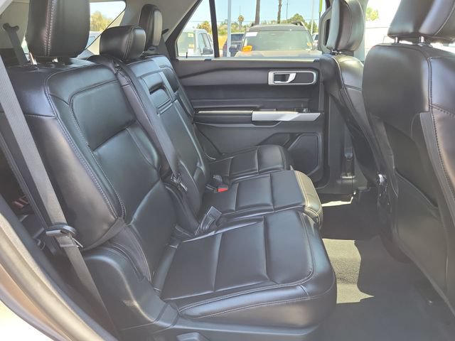 Certified 2021 Ford Explorer XLT w/ Equipment Group 202A RWD image 21