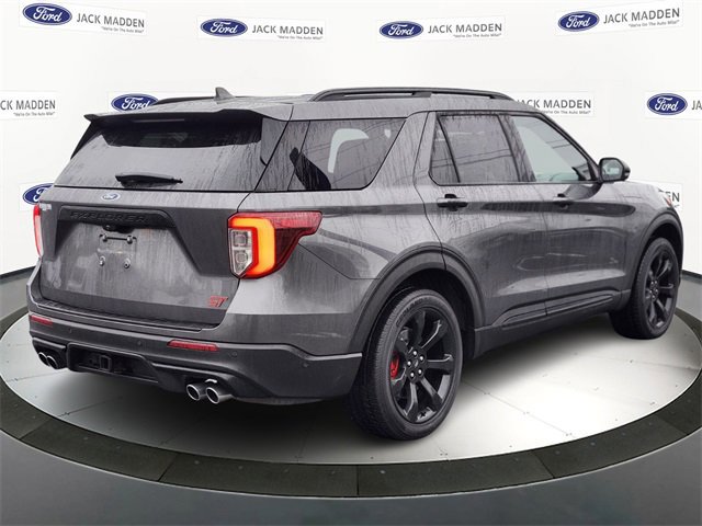 Certified 2020 Ford Explorer ST w/ ST Street Pack image 4