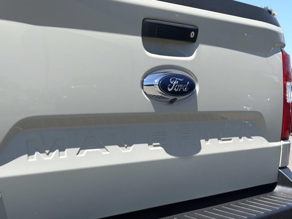 Certified 2024 Ford Maverick Lariat FWD image 9