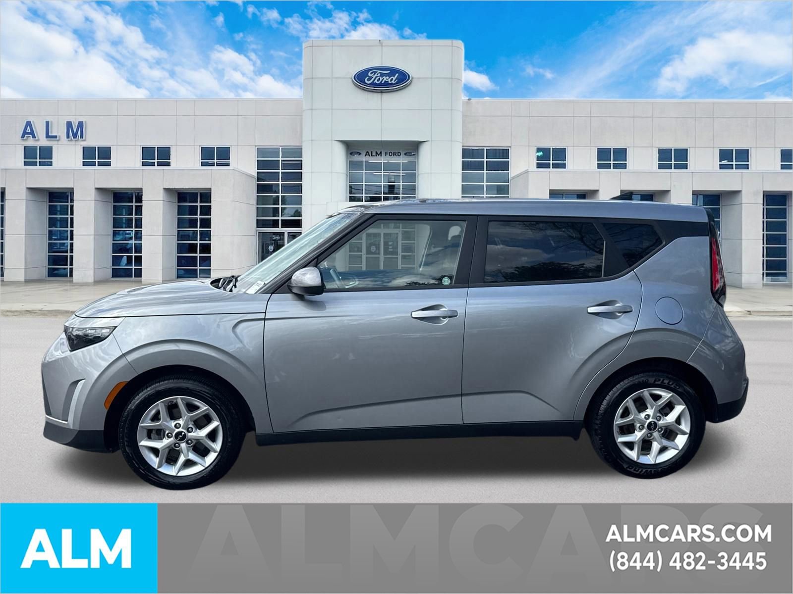 Used 2024 Kia Soul LX w/ Option Group 015 image 9