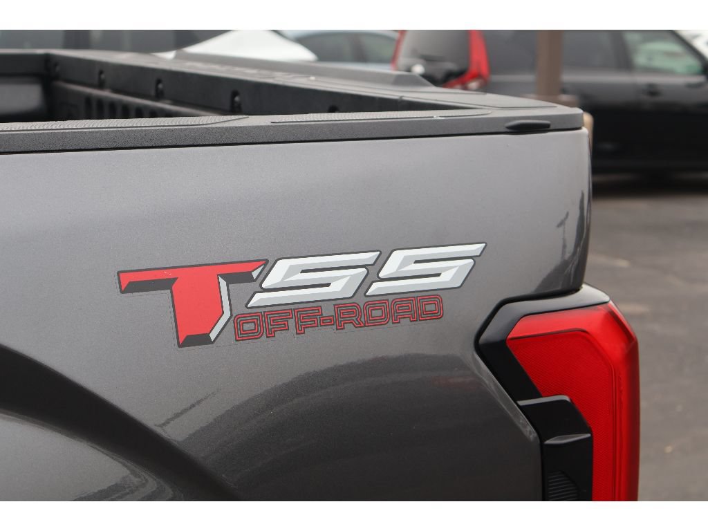 Used 2023 Toyota Tundra SR5 AWD/4WD image 8
