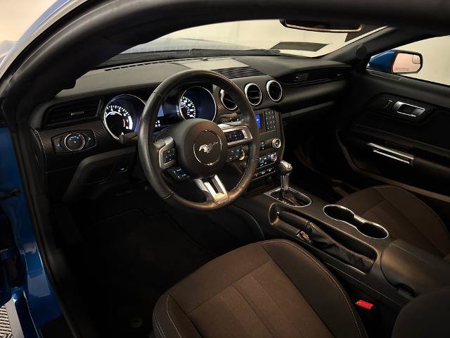 Certified 2020 Ford Mustang Coupe RWD image 6