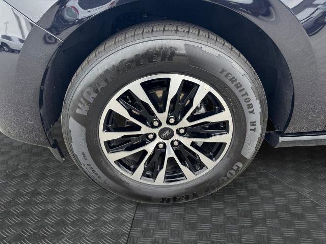 Certified 2025 Ford Expedition Platinum AWD/4WD image 14