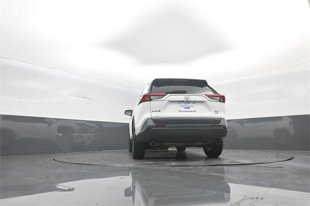 Used 2022 Toyota RAV4 XLE image 31