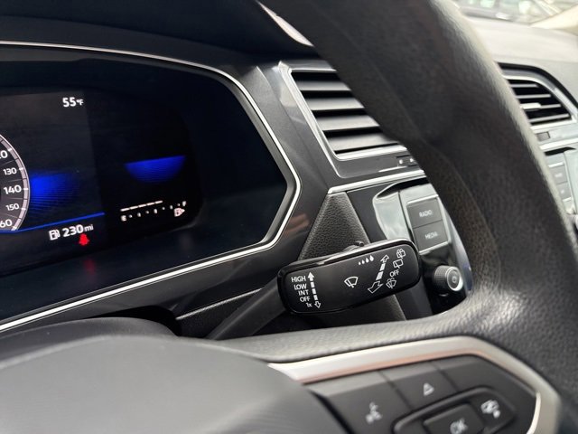 Used 2023 Volkswagen Tiguan S image 34