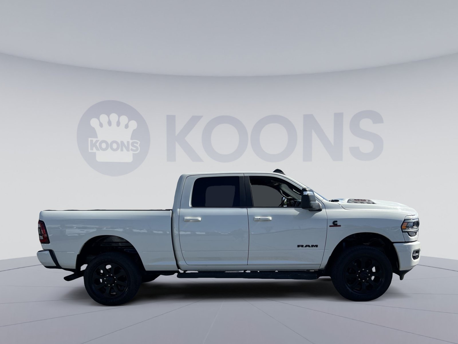 Used 2023 RAM 2500 Laramie w/ Night Edition AWD/4WD image 8