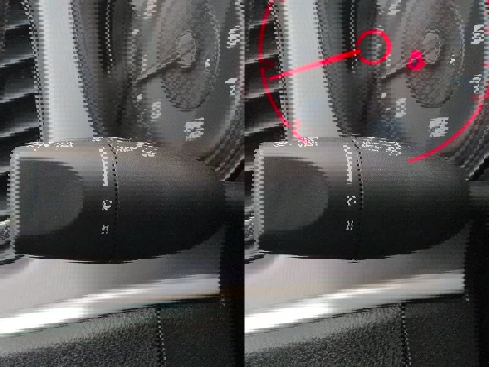 Used 2022 Dodge Charger R/T w/ Blacktop Package image 26