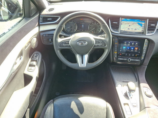 Used 2019 INFINITI QX50 Essential w/ Sensory Package image 12