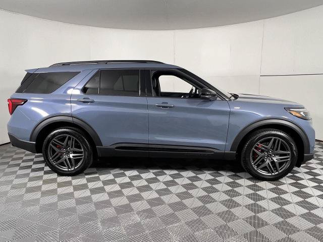 Certified 2026 Ford Explorer ST-Line w/ ST-Line Street Pack AWD/4WD image 12