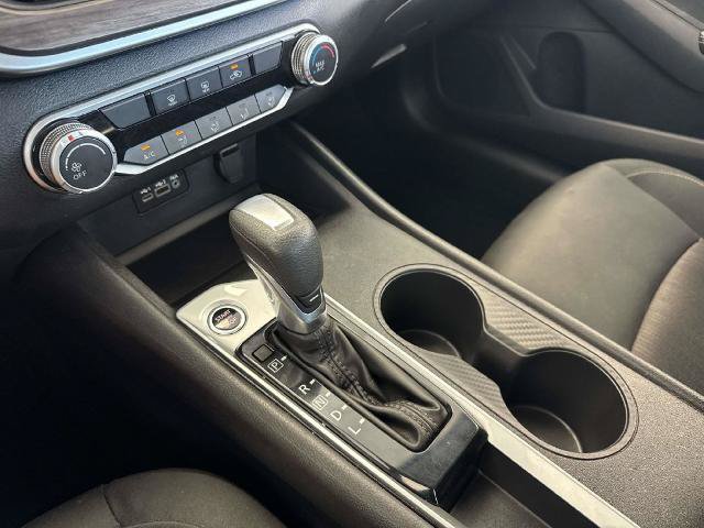 Used 2025 Nissan Altima 2.5 SV FWD image 31
