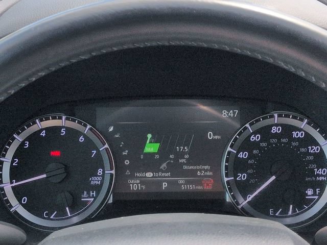 Used 2024 Toyota Highlander XLE AWD/4WD image 26