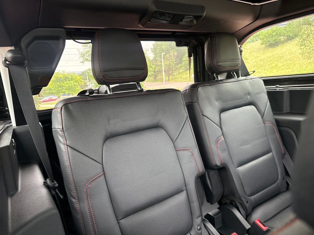 Certified 2025 Ford Bronco Stroppe Edition AWD/4WD image 21