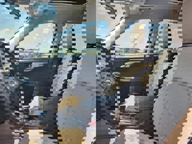 Certified 2022 Ford Escape SEL image 22