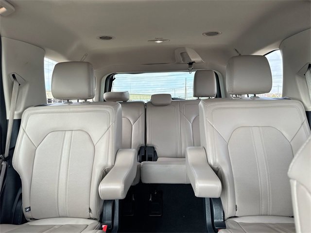 Certified 2024 Ford Expedition Limited image 31