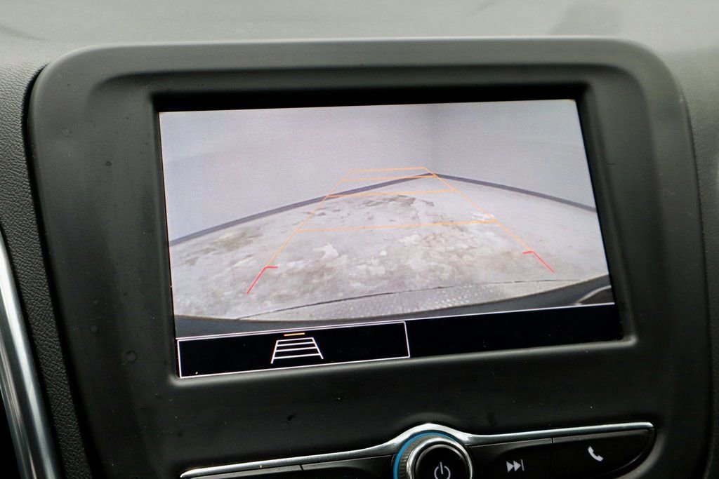 Used 2024 Chevrolet Equinox LT w/ LPO, Floor Liner Package image 9