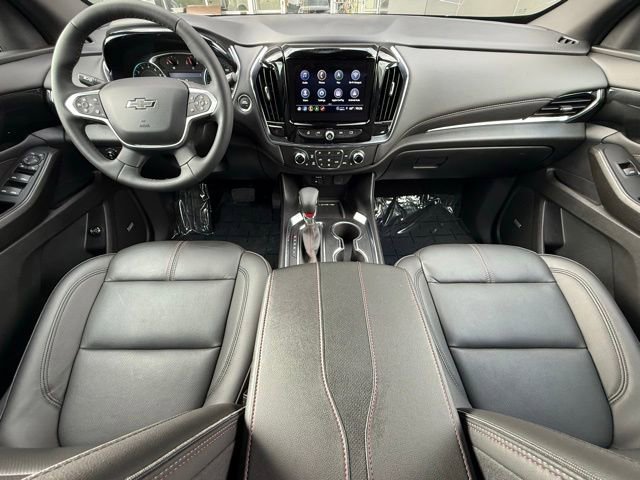 Used 2023 Chevrolet Traverse RS image 23