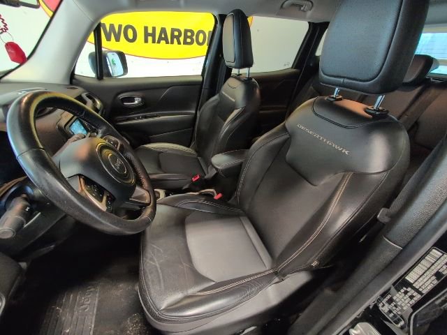 Used 2017 Jeep Renegade Trailhawk image 13