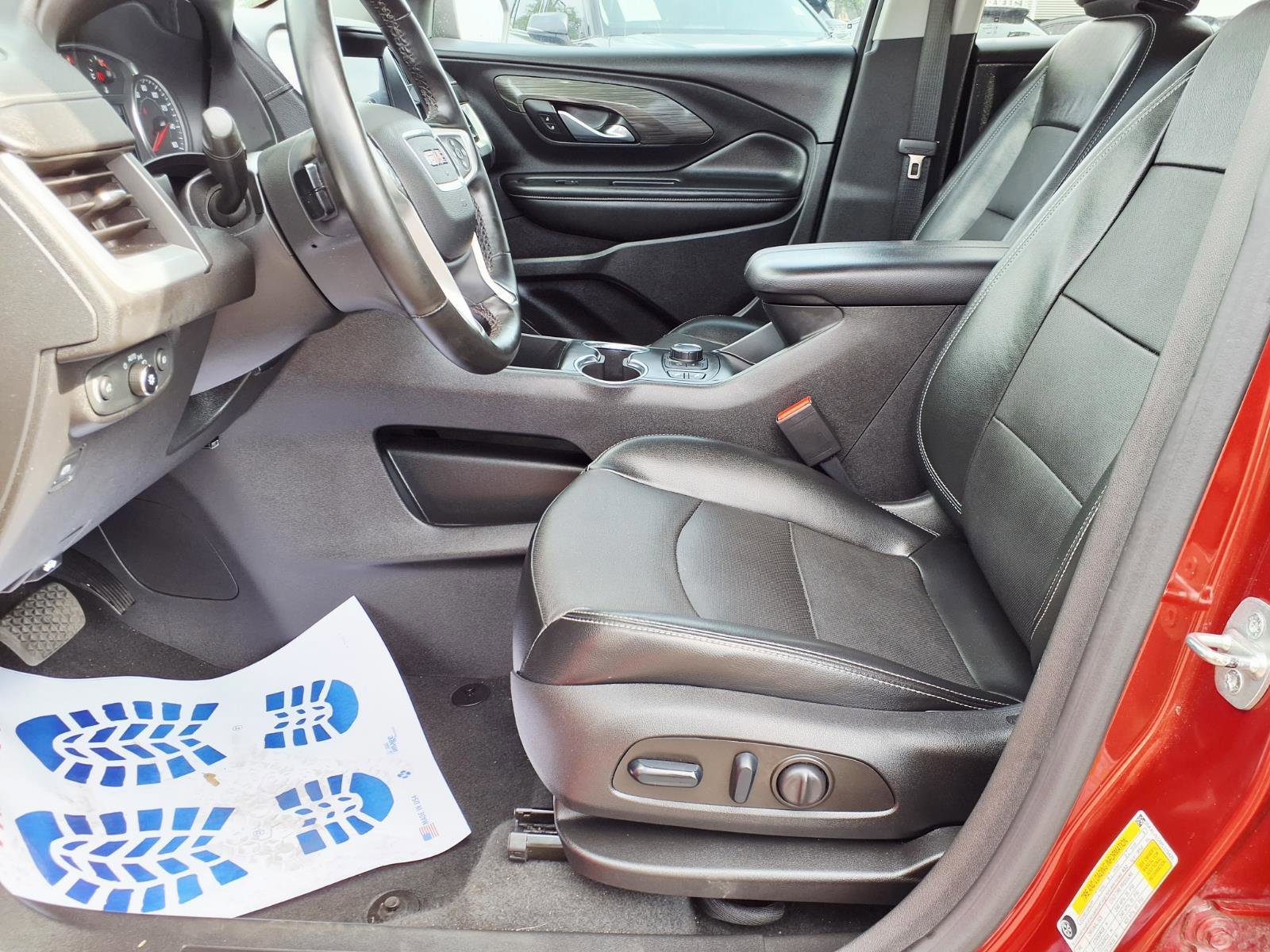 Used 2023 GMC Terrain SLT image 22