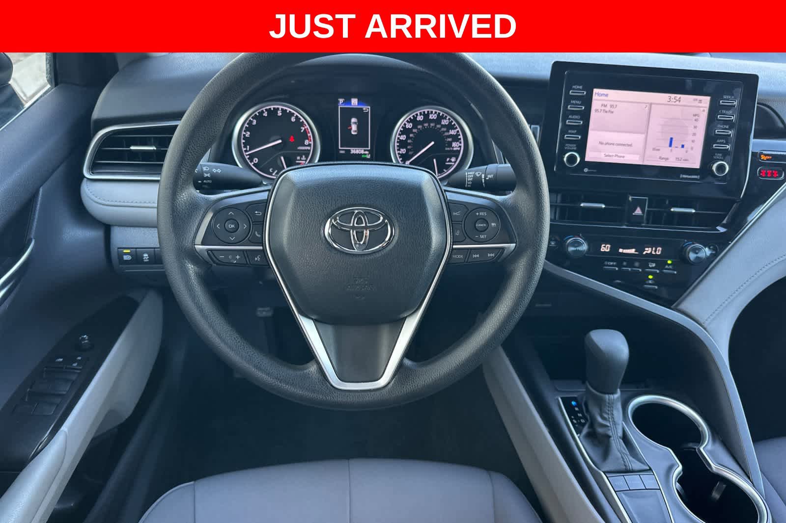 Used 2024 Toyota Camry LE w/ Convenience Package FWD image 15